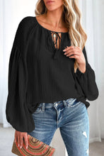 Last inn bildet i Galleri-visningsprogrammet, Tie Neck Dropped Shoulder Blouse
