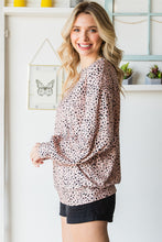 Last inn bildet i Galleri-visningsprogrammet, Leopard Print Round Neck Long Sleeve Sweatshirt
