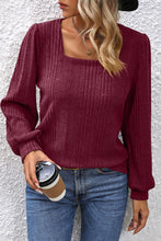 Last inn bildet i Galleri-visningsprogrammet, Square Neck Puff Sleeve Blouse
