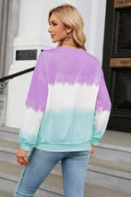 Load image into Gallery viewer, Gradient Round Neck Long Sleeve Sweatshirt
