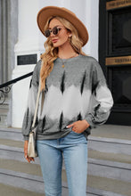 Load image into Gallery viewer, Gradient Round Neck Long Sleeve Sweatshirt
