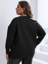 Last inn bildet i Galleri-visningsprogrammet, Plus Size Cutout V-Neck Sweater
