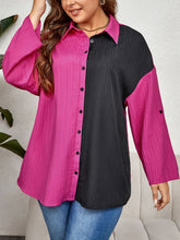 Load image into Gallery viewer, Plus Size Contrast Color Roll-Tap Sleeve Shirt
