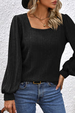 Last inn bildet i Galleri-visningsprogrammet, Square Neck Puff Sleeve Blouse
