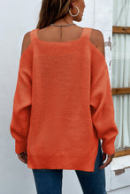 Last inn bildet i Galleri-visningsprogrammet, Ribbed Cold Shoulder Long Sleeve Knit Top
