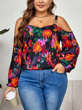 Last inn bildet i Galleri-visningsprogrammet, Plus Size Printed Cold Shoulder Long Sleeve Blouse
