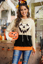 Load image into Gallery viewer, Long Sleeve Jack-O&#39;-Lantern Graphic Sweatshirt
