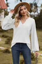 Last inn bildet i Galleri-visningsprogrammet, Notched Neck Raglan Sleeve Blouse
