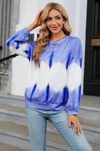 Load image into Gallery viewer, Gradient Round Neck Long Sleeve Sweatshirt
