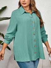 Last inn bildet i Galleri-visningsprogrammet, Plus Size Collared Neck Long Sleeve Shirt
