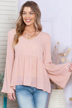 Last inn bildet i Galleri-visningsprogrammet, V-Neck Flare Sleeve Blouse
