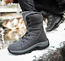 Load image into Gallery viewer, New men&#39;s warm plush snow boots lace-up winter high slip-resistant snow boots
