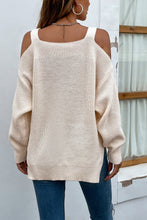 Last inn bildet i Galleri-visningsprogrammet, Ribbed Cold Shoulder Long Sleeve Knit Top
