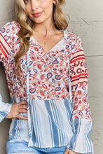 Last inn bildet i Galleri-visningsprogrammet, Floral Striped Flounce Sleeve Blouse
