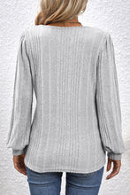 Last inn bildet i Galleri-visningsprogrammet, Square Neck Puff Sleeve Blouse
